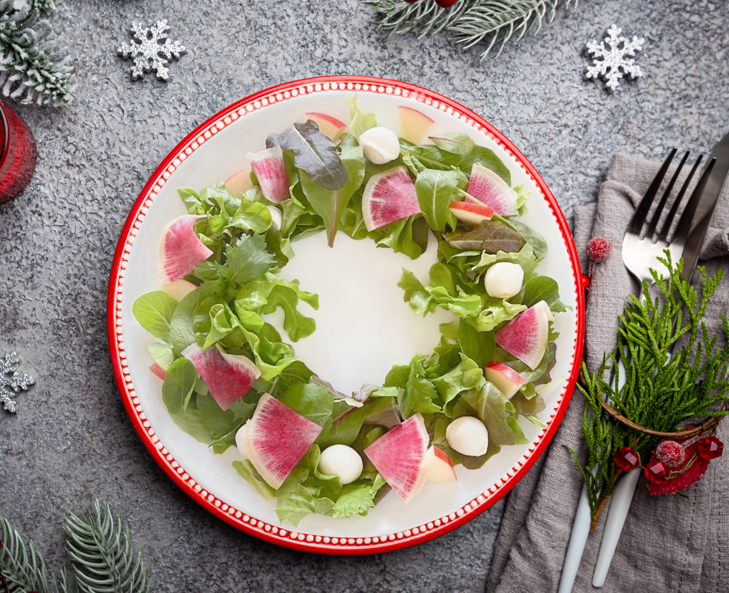 冬のリースサラダ